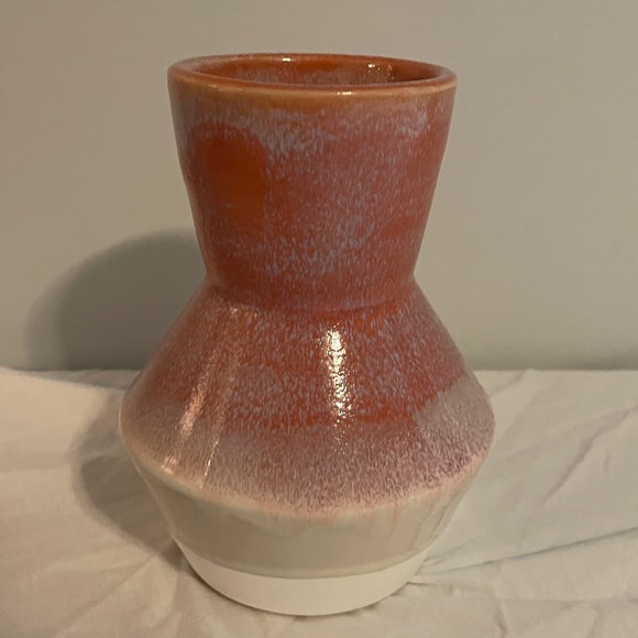 NWT Project 62 Reactive Pink Handcrafted Earthenware Vase - Picture 3 of 6